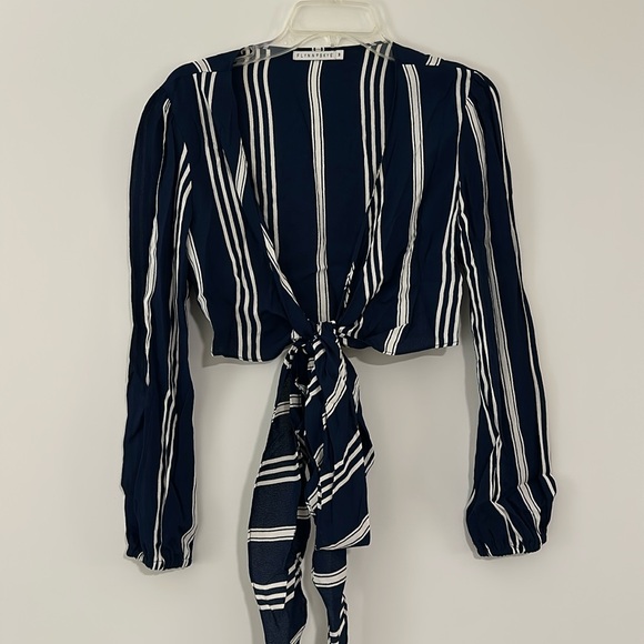 Flynn Skye Tops - Flynn Skye cropped long sleeve blue and white blouse with dramatic tie front